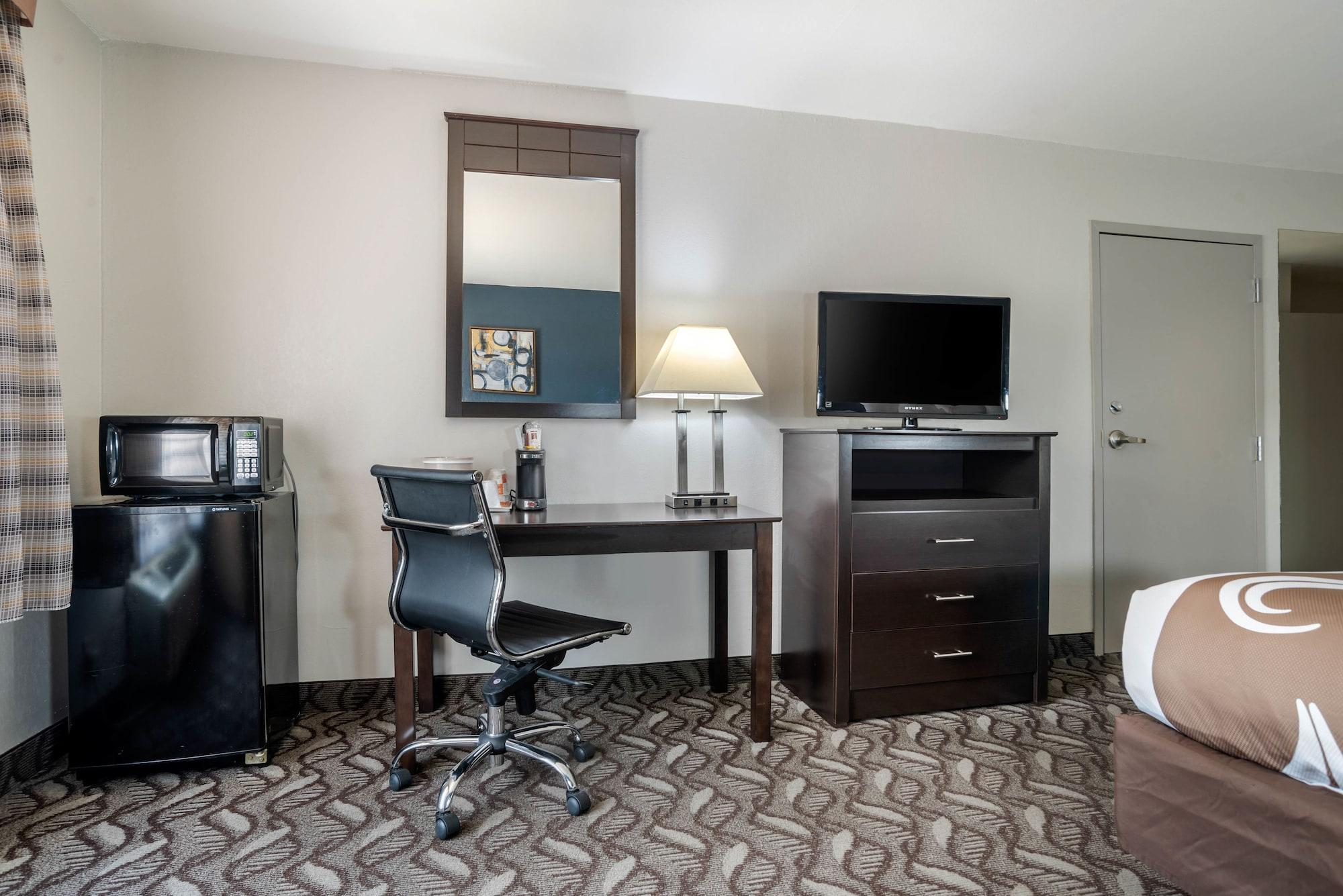 Quality Suites Baton Rouge East - Denham Springs Extérieur photo