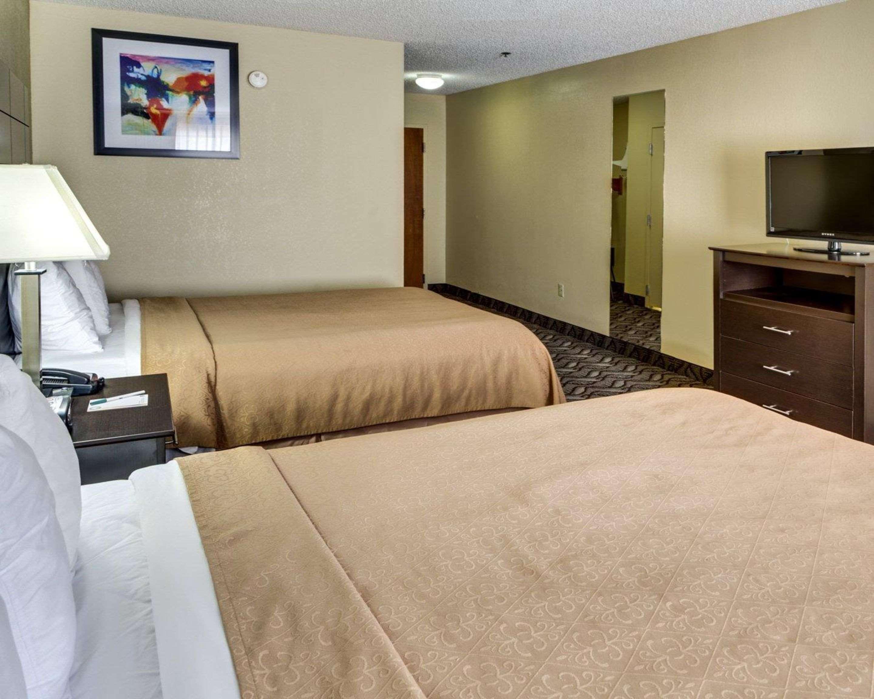 Quality Suites Baton Rouge East - Denham Springs Extérieur photo