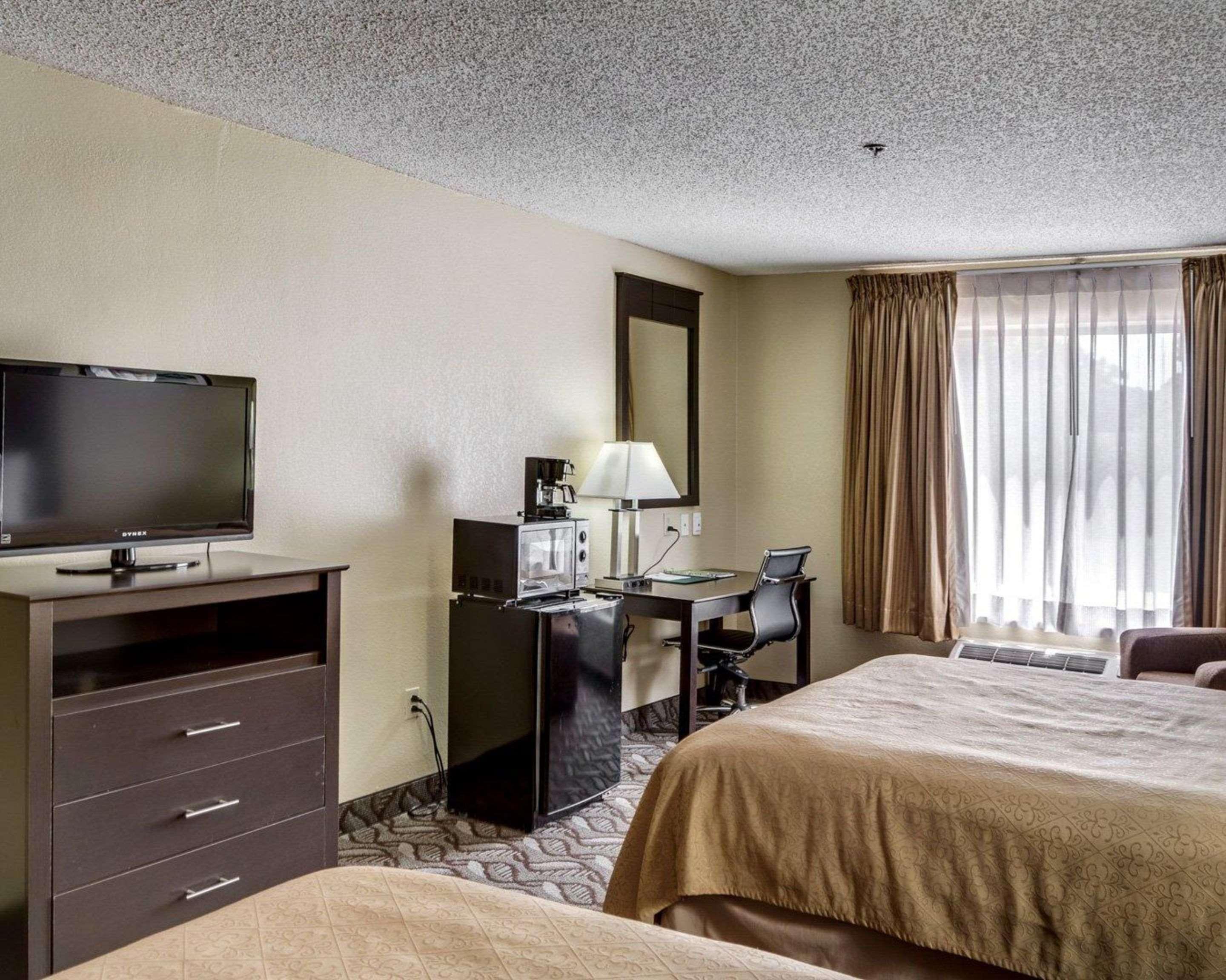 Quality Suites Baton Rouge East - Denham Springs Extérieur photo